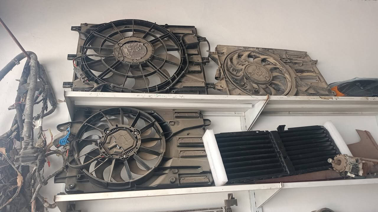 على بركة الله 
بفضل الله _ توفر ادوات السيارات الامريكيه في وكاله الرحمن  ٫ تفصيخ وجديد  وبأسعار مناسبه 

ديالى بعقوبه الصناعه الاخيرة
***********
***********
