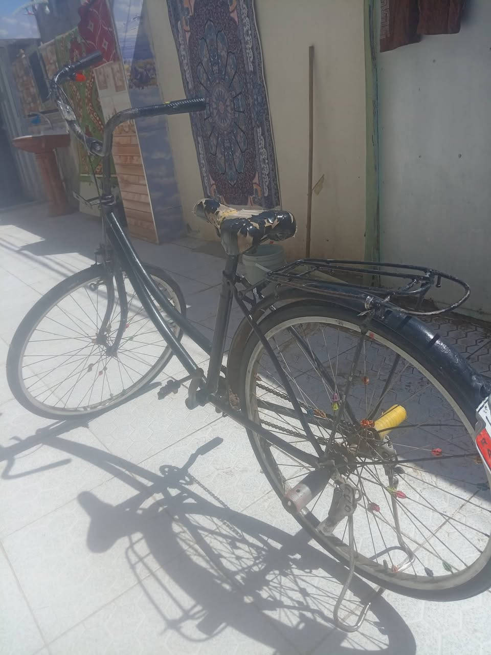 سلام عليكم بايسكل البيع جديد ب35وبي مجال تفضلو خاص او واتساب واني خادم ***********
