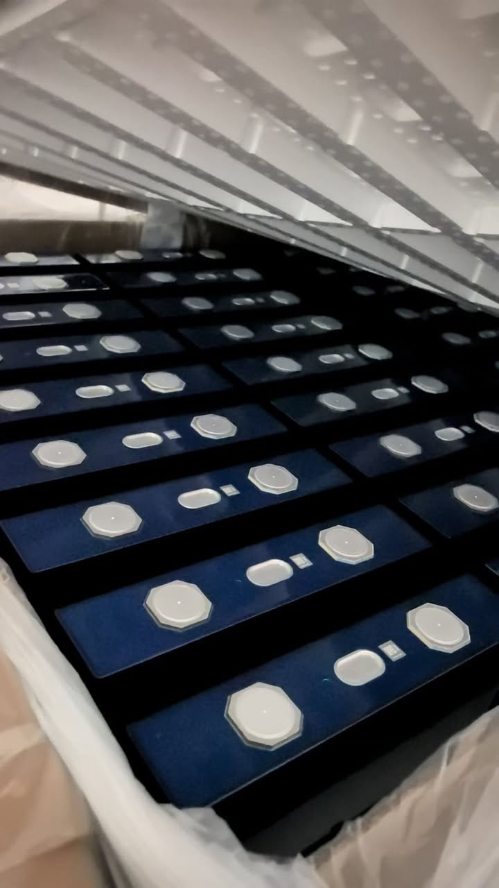 EVE100Ah，105Ah，314Ah，628Ah


**إذا كنت صاحب هذا الإعلان وتريد حذفه لأي سبب، رجاءا أرسل رسالة إلى الدعم الفني**