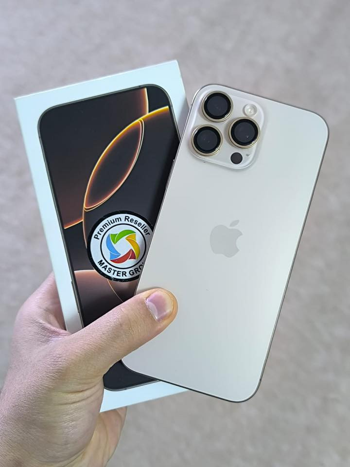 ايفون 16 برو ماكس للبيع 
بطارية  98 مشحون 250 مرة بعدة بالضمان 
ضمان ماستر شرق اوسط
نظافة 100 / 100 مابي خدش واحد  
السعر مليون و٤٠٠ بي مجال بسيط
مكاني بلد للأستفسار الاتصال على الرقم ***********
او التواصل مع على الخاص 
هدية 🎁 شاحنة اصلية ضمان سنة سعرها ٤٠ الف وحتكون هدية مع الجهاز
مع ٣ كفرات هدية 🎁
