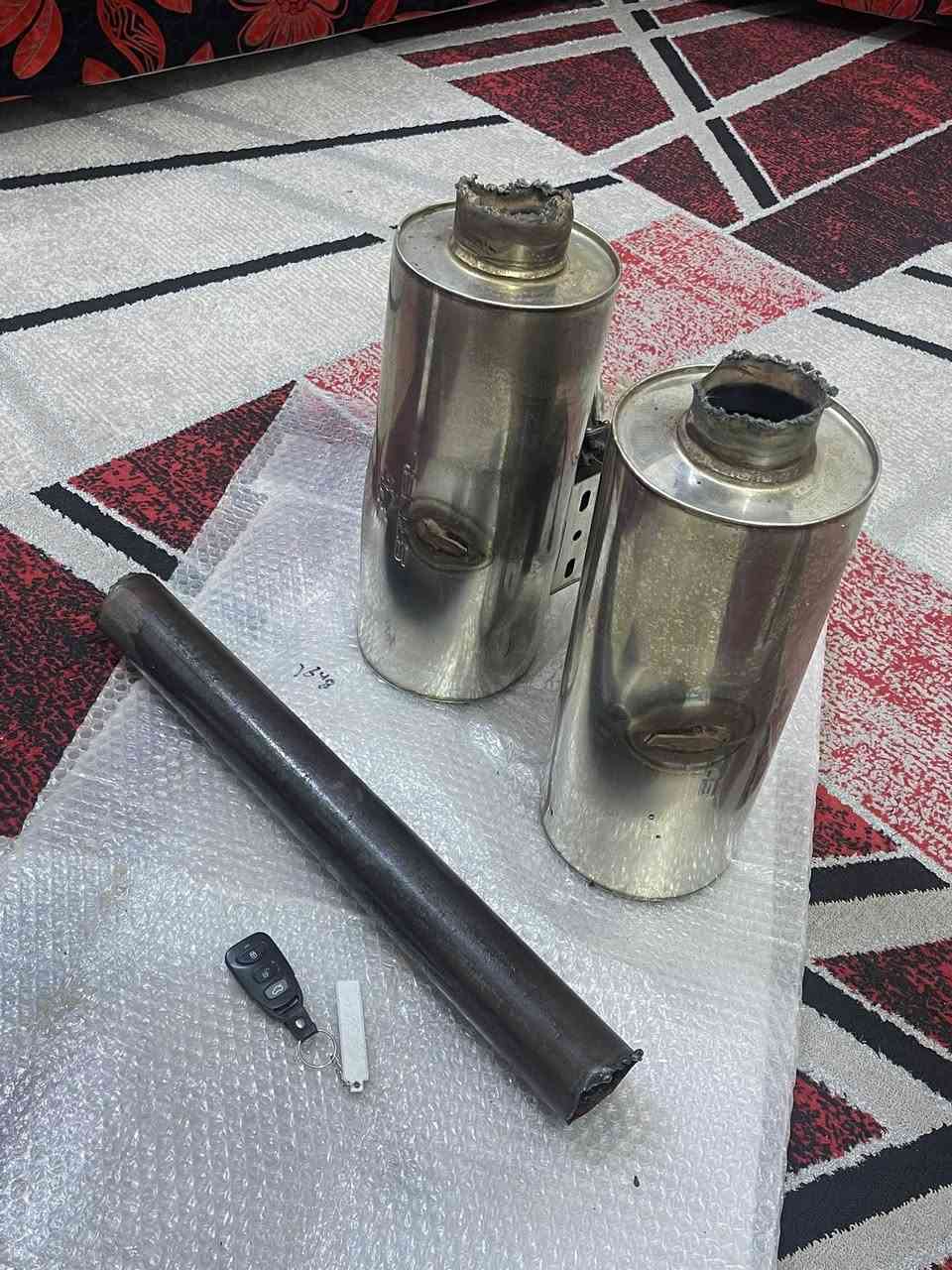 دبات ماركة ستيل  بوابات عدد 2 + وبوري وسطي + كونترول + ريمونت  الموقع البصرة ***********  نظيفات جداً
