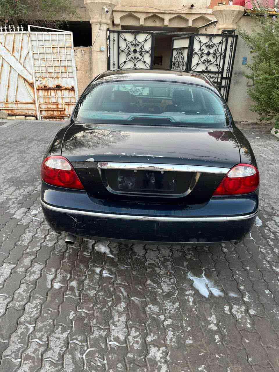 سلام عليكم جاكوار S Type موديل 2007
رقم بغداد الجديد باسمي سنويه إلى 2030
بيه حادث فقط المدكر الخلفي واضح بالصور
وباقي السياره مكفوله و مواصفته واضحه بالصور
السياره بيه محرك بطه 3000 وكاسره رنكات
يعني يراد اله محرك وحداديه عامه 
السعر 70 ورقه وبيه مجال قليل
هاتف *********** البصرة, العراق
