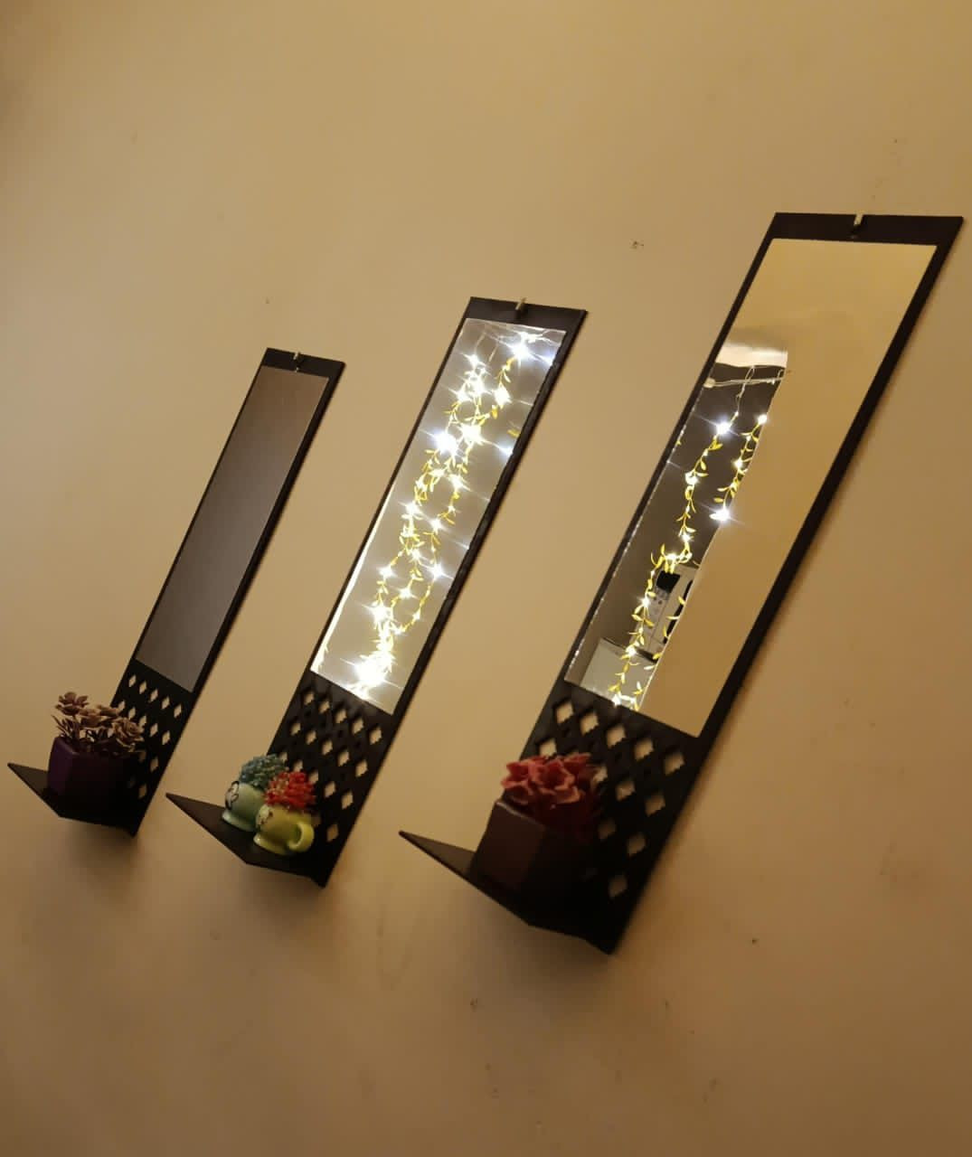 ✨مراية مع رف ✨
خشب نوعية ممتازة 🤩🤩😍😍
اشكال متنوعه مناسبة لغرفه الجلوس 💖 الممرات 💖غرف النوم 💖
🎁فكرة هدية مميزة و انيقة 🎁
للطلب و الاستفسار حاكوني عالخاص 💌💌


**إذا كنت صاحب هذا الإعلان وتريد حذفه لأي سبب، رجاءا أرسل رسالة إلى الدعم الفني**