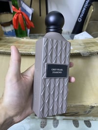 مستحضرات تجميل • ٢٥