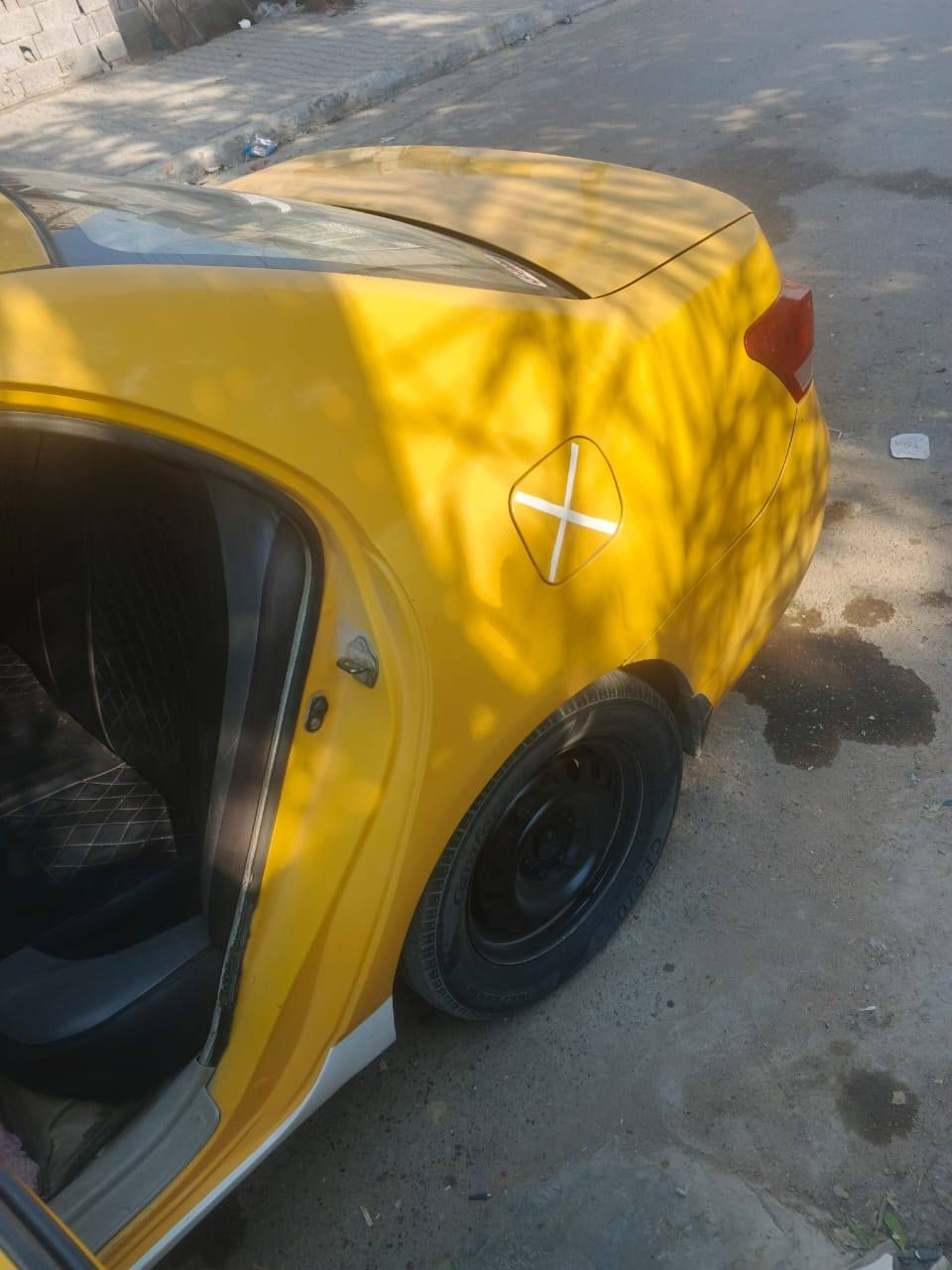 اسلام عليكم بي واي دي جي 3اوتماتيك 13للبيع سياره بيهه خيط تبخير  تبريد تدفئه شغالات   هزه جديده جامه جديده هيئه وغرامات مصفره سياره بدون ضربه دواخل نظيفه سعر45  وبيه محال حگ جيه المكان لحسينيه ***********
