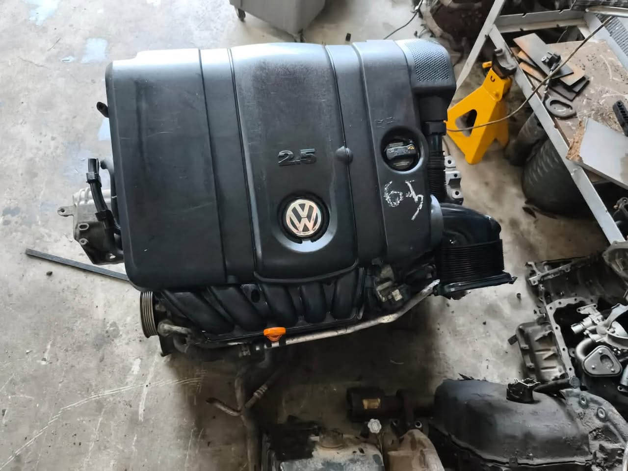 ‏سلام عليكم
‏تفصيخ  عام جميع أنواع السيارات كركوك 🚗

محركات : 🇺🇸🇩🇪🇯🇵 

‏ Volkswagen باصات خمسة سلندر محرك گير 
‏14 توربو
‏20 تنفس طبيعي
‏تيكوان محرك وگير 
‏18 توربو محرك Golf
3.6 محركات متوفر جملة ومفرد 
وبضمان التشغيل🔄 اسبوع ☑️
‏كومبريسرات ، بك لايت vw ، درايف شفت ، مراوح ،vw ، صندوق جيتا موديل 2020  وابواب جيتا ابيض ،  
‏بونيت باصات اللون أبيض
فيت بم ،  مبخرة ودبيات ماء 
گير اطلس 
‏ويوجد خدمة 🛵التوصيل جميع المحافظات
‏☎️📞 *********** ￼
واتس اب وتلفون خابر وتدلل بخدمتكم 🙏
