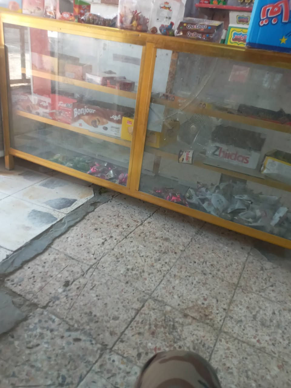 كلهن ب ٢٠٠مستخدم قليل


**إذا كنت صاحب هذا الإعلان وتريد حذفه لأي سبب، رجاءا أرسل رسالة إلى الدعم الفني**