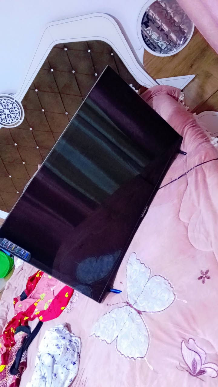 مرحبا تلفزيون للبيع جديد مامستخدم ا نت حجمه45 وغساله جديده مامستعمله للبيع
الاستفسار الاتصال بلرقم***********
