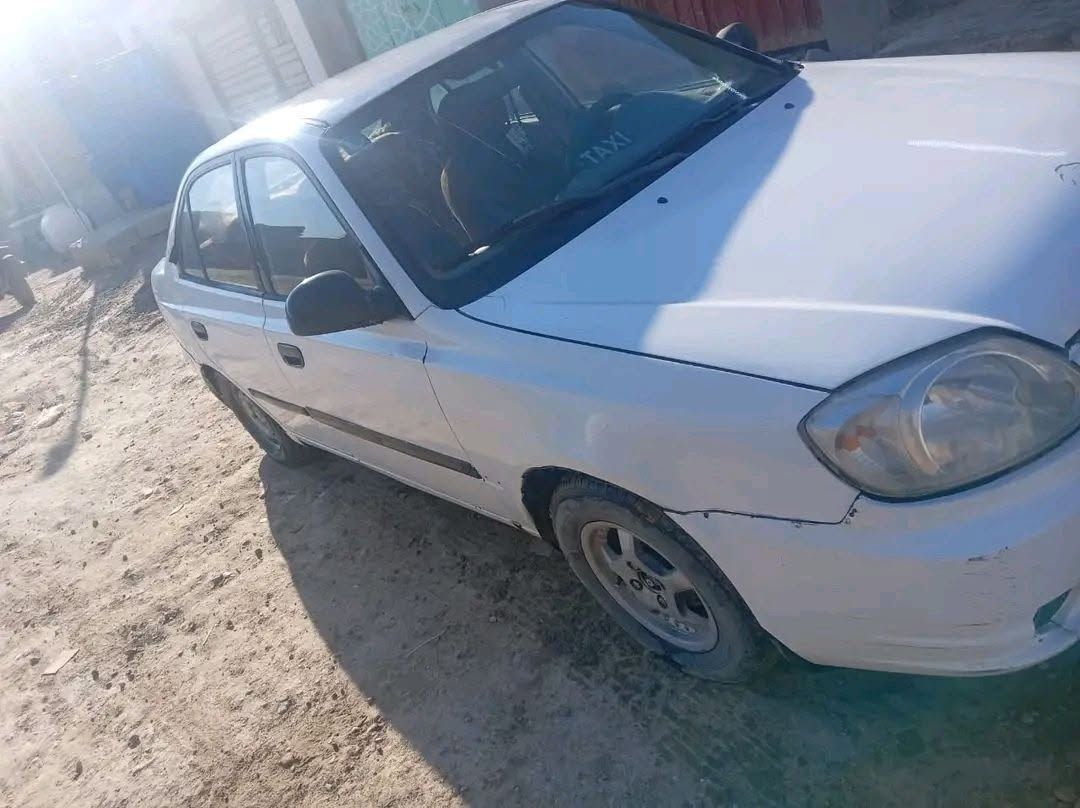 سلام عليكم  مكلف بلنشر سياره
 فيرنا  موديل ٢٠٠٢
رقم انبار نكليزي (كير عادي) كلشي شغال حته تبريد شوفتك عينك وهذا رقم صاحبها  ***********
السعر ٤٠$بيها مجال
صلاح الدين/ سامراء
