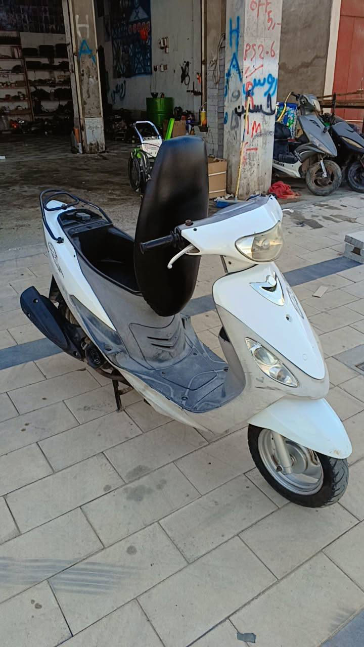 يا الله 
سلام عليكم ماكس قجمه للبيع الدراجه خير من الله مكينه كفاله عامه جيب مصلح وافحص كلشي شغال بيه ا
قضاء الصادق بني منصور 

***********
