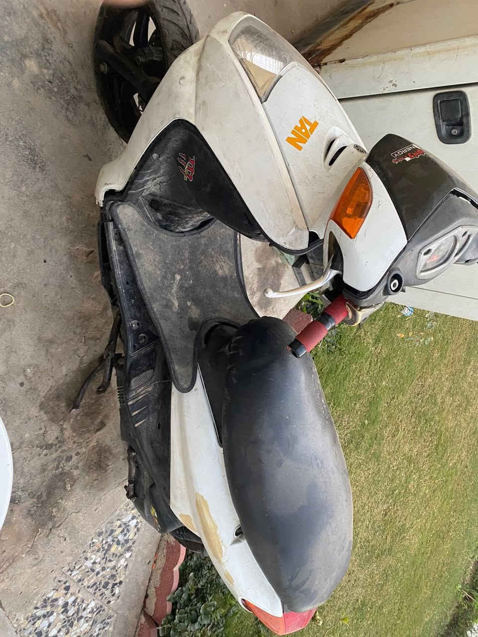 ️ للبيع كوم حديد (دراجة سكنس 110 ياباني)

كوم حديد للبيع كوم حديد تقطع نار وترجع

📍 الموقع: بغداد – جديدة النعيرية

💰 السعر: 200,000 دينار عراقي

📞 للاستفسار:***********
