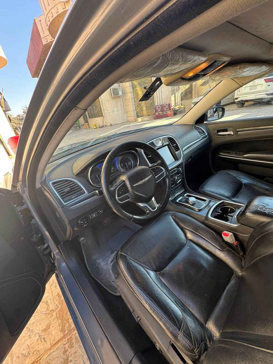 سلام وعليكم اوباما 2019 اصل رقم بصره انكليزي  باسمي السياره جديده مال بيت حادث السياره بالمنشور بنيد صبغ وجاملغ جهه العبري صبع وجاملغ خلفي صبغ  
مكان السياره بصره ابو الخصيب 
رقم مبايل ***********
السعر 210 وبيها مجال للشراي البصرة, العراق
