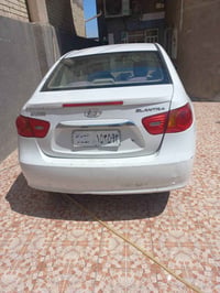 النترى موديل ٢٠١٠ بسمي مصبوغا عام سياره حلوه وجديده جاهزه اي نقص مابيه...