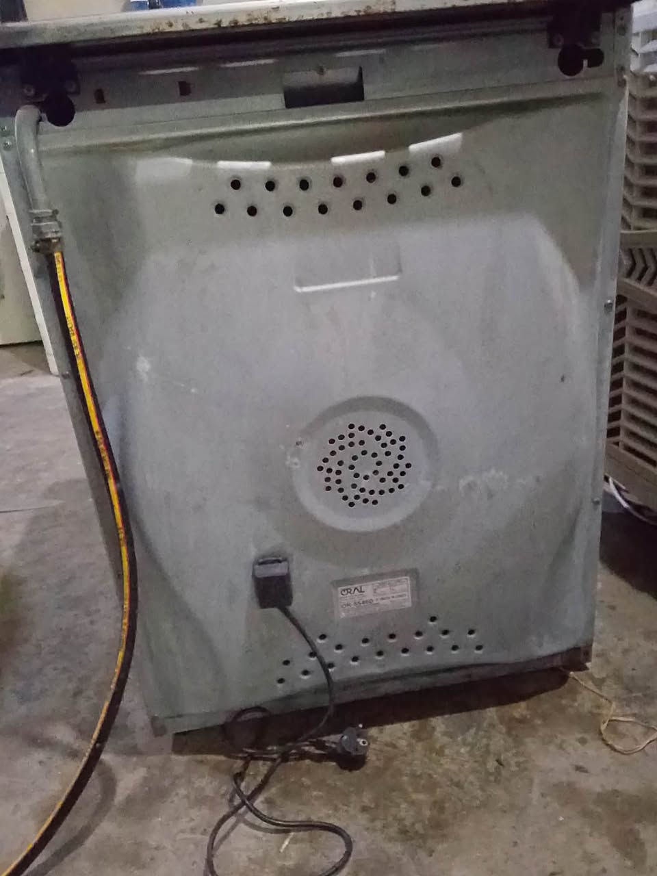 تەباخی خاوێن بێعەیب و بێکێشەو گڕی جوان بەس شوشەکەی سەری نەماوە نرخی گونجاو سلێمانی السليمانية, العراق


**إذا كنت صاحب هذا الإعلان وتريد حذفه لأي سبب، رجاءا أرسل رسالة إلى الدعم الفني**