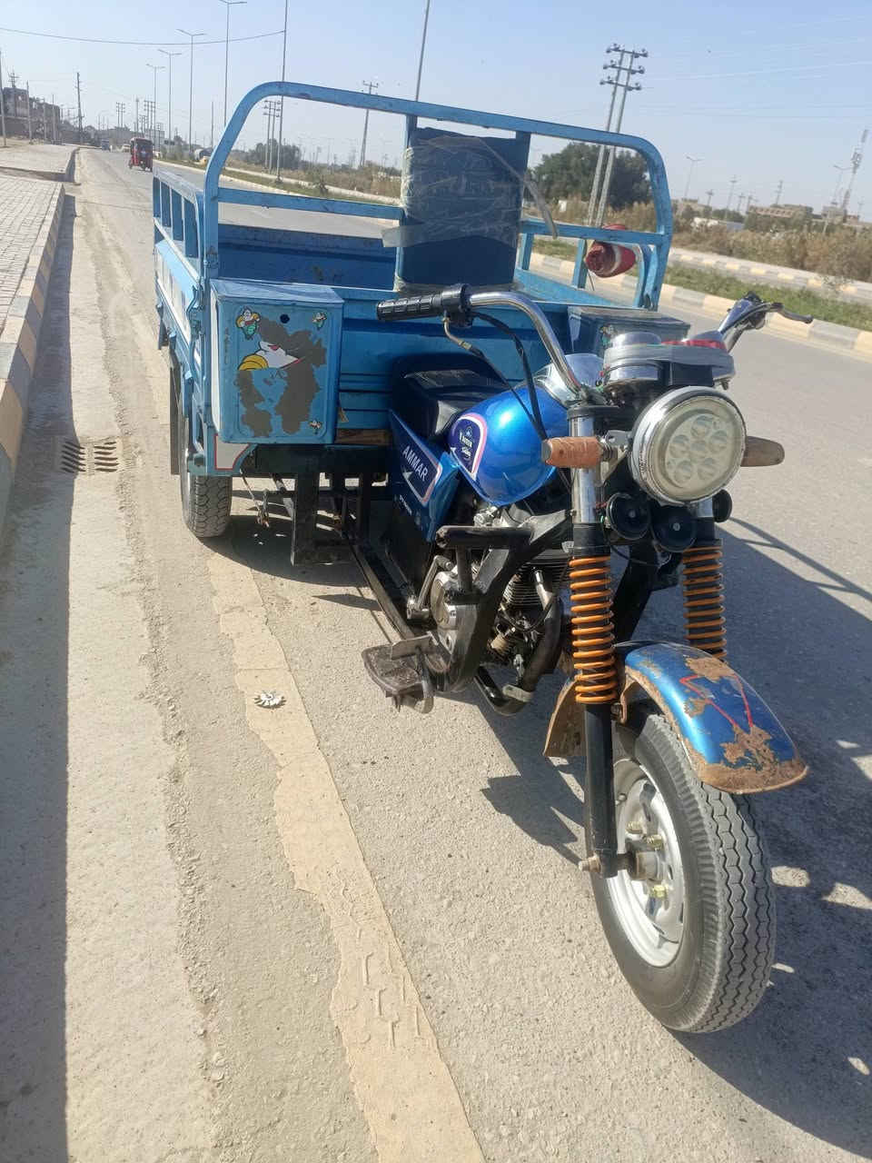 السلام عليكم ستوته لبيع مديل 14 اوراق محرك 25 تخم تاير تخم ويل تانكي صفاحيات كشن جدد ستوته نضيف السعر 1350 وبيهه مجال قليل مكاني كوت حي الجهاد الرقم ***********
