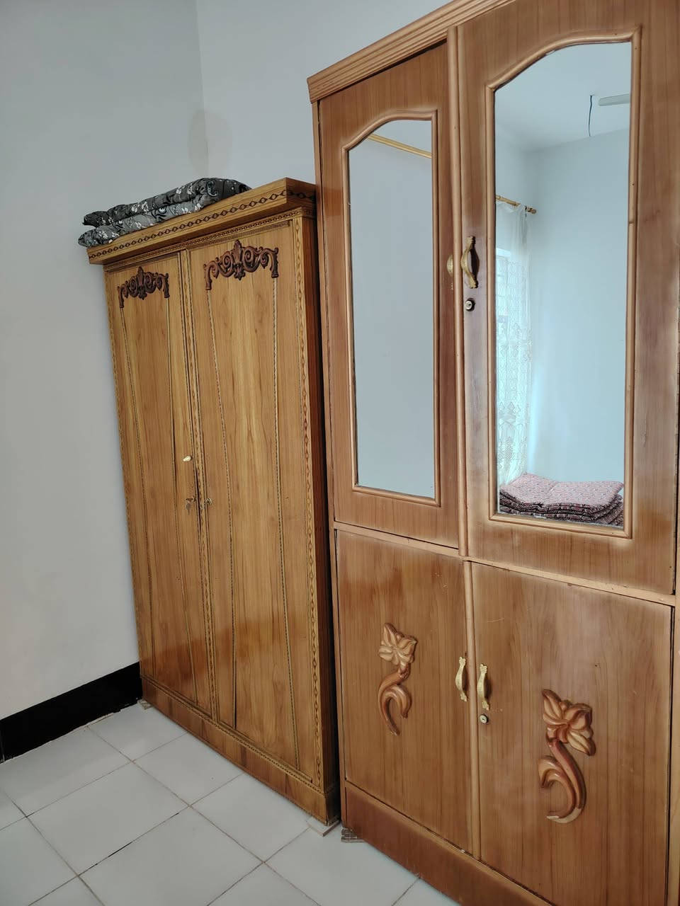 السلام عليكم ورحمة الله وبركاتة غراض بيت للبيع كلمن وسعره العنوان الديوانيه قضاء غماس اي استفسار *********** وتساب
