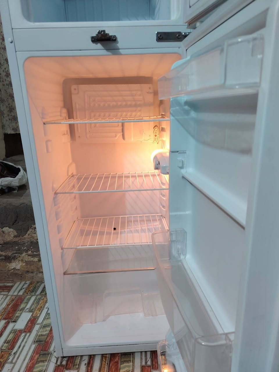 ثلاجه اوربيه مستخدمه شهر واحد جديده كلش سعر 225


**إذا كنت صاحب هذا الإعلان وتريد حذفه لأي سبب، رجاءا أرسل رسالة إلى الدعم الفني**