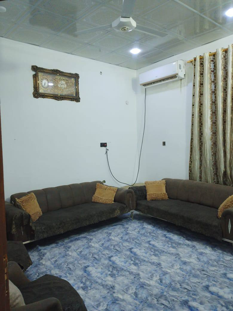 بيت خلفي. مساحه120. دربونه مترين.      يحتوي ع  غرفه و اصاله و استقبال. و   مطبخ وحمامات
صب كونكريت بناء سنه ٢٥ 2025  مطلوب اسكان 37.  السعر نهائي130.
 المنطقه كامله من ماي و مجاري و كهرباء. موحيه ٤١ 
ورء دوريه الشرطه 
قريب ع مجمع كتاب العدول الاتصال على. 💥⚜️💥 اتصل على الرقم او مراسلة الصفحه خاص 👆🏻
___________💚💥تريد عقارك ينباع ماعليك سوئ المراسله والباقي
 علينه ⚜️ 💥
عنده بيت.  البيع اليجار قطعه.  يدزلي تفاصيل. صور. واتساب بلخدمه حياكم الله ربي يوفقكم
 ___________________________

💙️ #للاعلان عن العقار الخاص بك او للمزيد من الاستفسارات إتصل على الارقام التا
 

‏‪***********‬‏ واتساب
