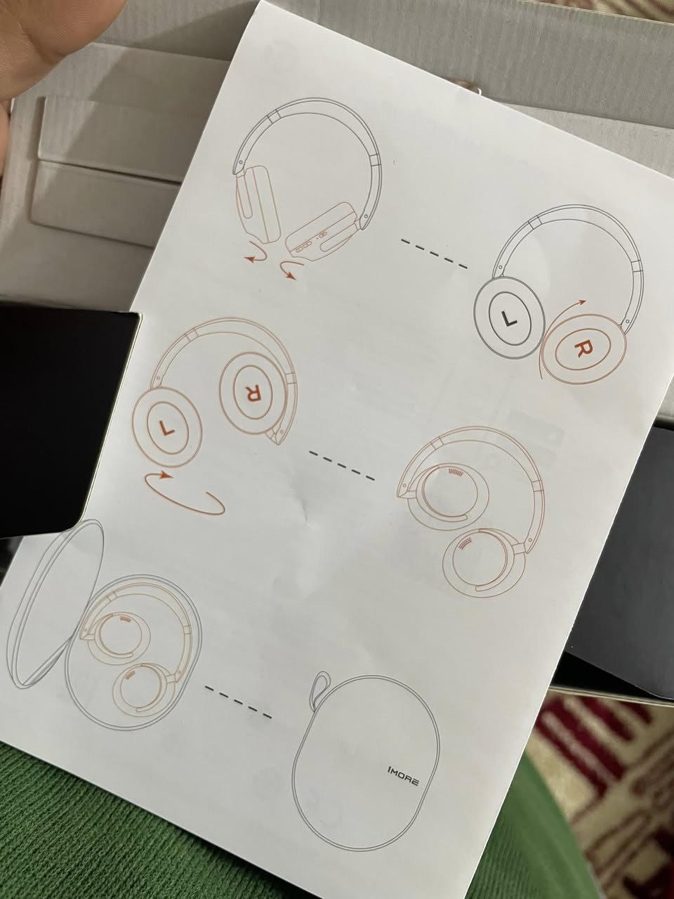 🎧 سماعة 1MORE PistonBuds Pro أصلية للبيع
🔹 حالة ممتازة ونظيفة
🔹 بطارية قوية تدوم حتى 70 ساعة مع الشحن
تدوم البطاريه بدون شحن يومين او نص تقريبا 

🔹ا Bluetooth 5.2 سريع الاتصال  او ترهم وايرلس 

🔹 عزل ضوضاء ANC + وضع الشفافية
🔹 مناسبة للمكالمات والرياضة والعمل 
🔹 شحن USB-C

📦 معها العلبة وكل الملحقات
🚚 توصيل متوفر

📩 للاستفسار راسلني خاص 
او اتصل ع رقم  
***********
