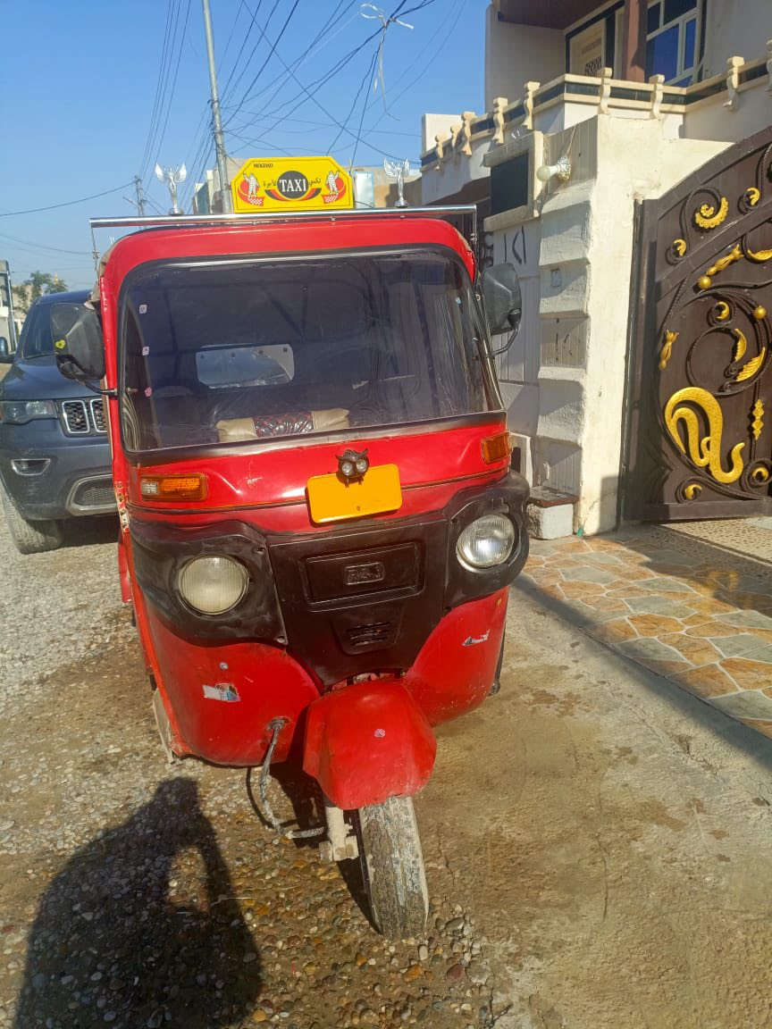 سلام عليكم تك توك للبيع لون احمر نظيفه  حلوه كاعده من محرك من كير من كلشي من تخم تاير  ومن كلشي مكفوله المكان صلاح الدين قظاء الدجيل   الاستفسار على رقم الهاتف او مراسله على خاص ***********
