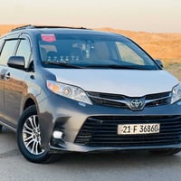 للبيع تيوتا سينا 2020 فول موصفات xLE ضرهه موضح بل صور بدون ايرباك  بيب...
