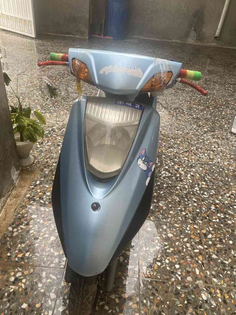 سلام عليكم بريز كابريتر دراجه  جانت متروكه لاءن متلهي وهسا اريد ابيعها دراجه خير من الله شغل وروح ما بيها شي جيب اي فيتر وتعال نقصها باتري او اكلج خلفي اني قبل فتره بدلته بس البلادي موجود دراجه ناعمه وخير من الله مكاني سريدات سعرها 475 وبيها مجال رقمي ***********
