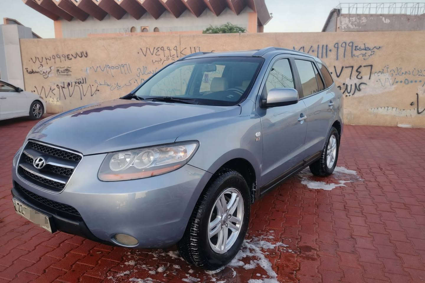 ادوات.    ادوات.   ادوات
سنتافي ادوات متؤم وكامل
حصة كاز بيهة
7راكب 
مديل10
كص جنطه سياره جاهزه من كلشي 
تبريد حداديه كله كاملة
بصره
السعر ٥٣
تصال ***********
