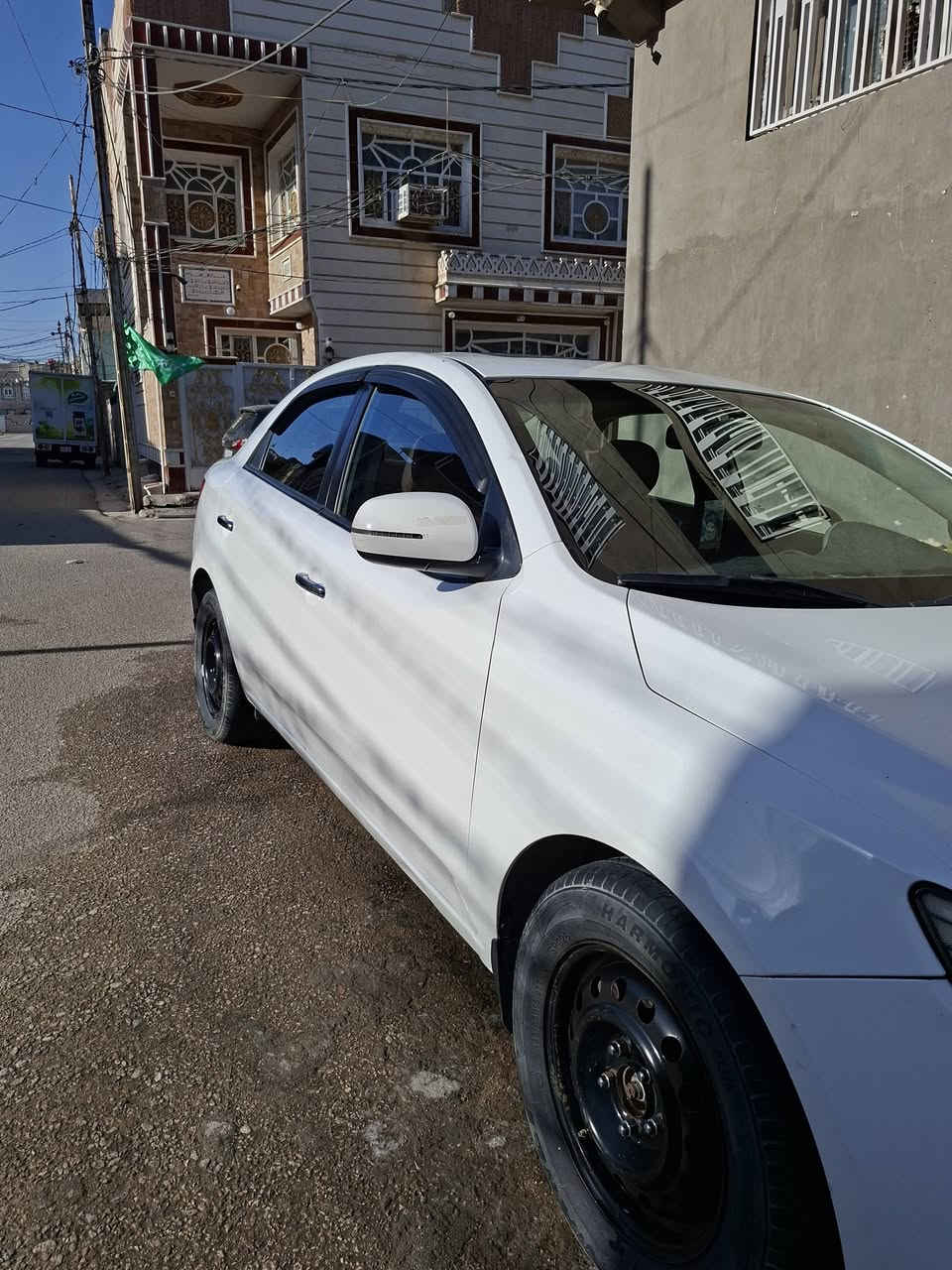 السلام عليكم سيراتو 2013 فول مكفوله وكاله مضمونه خمسه ويل كب تحكم ستيرن فتحه مري شفط السعر 115 وبيها مجال للاستفسار الاتصال ***********
