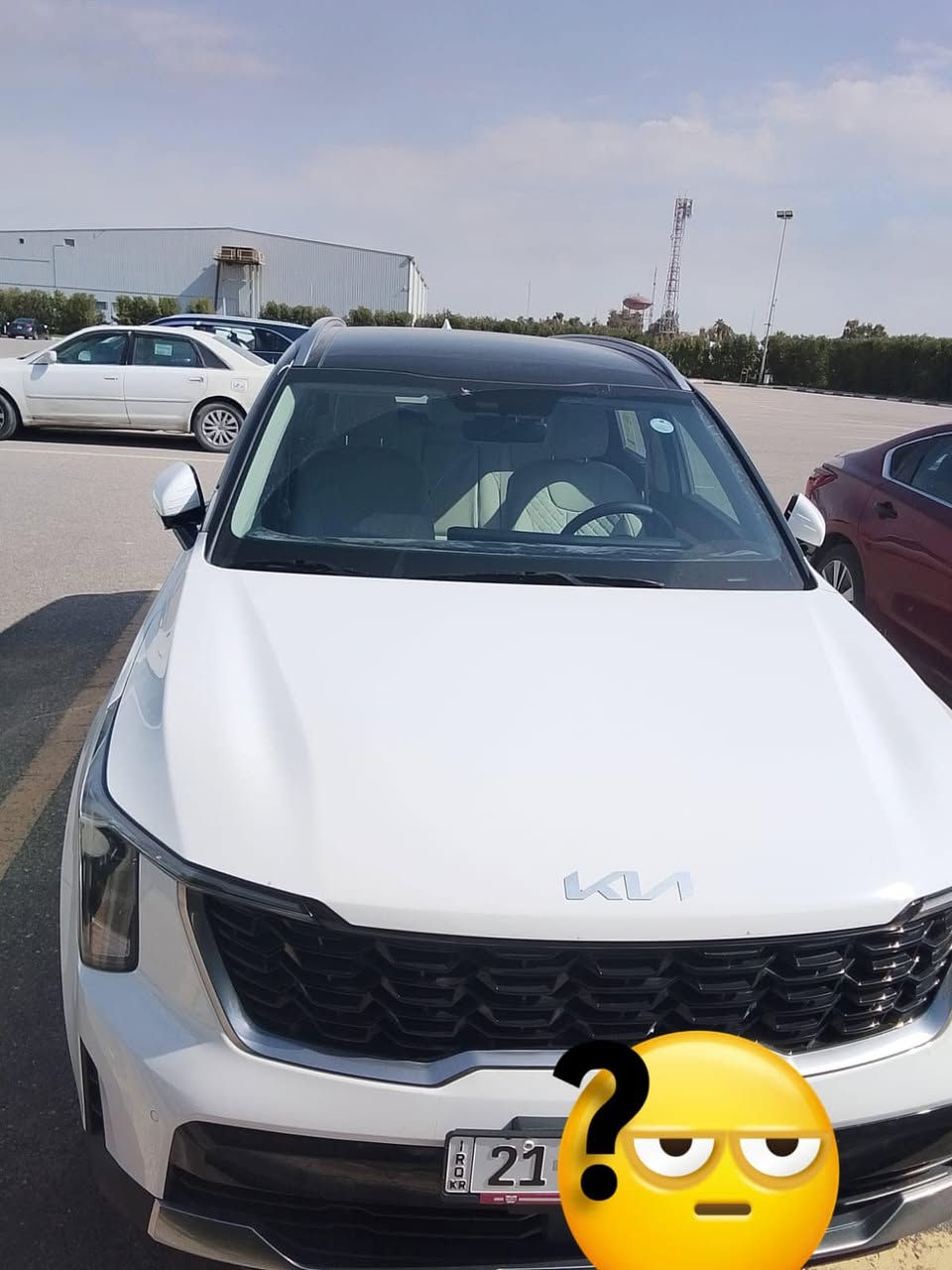 سورنتو ( خليجي ) 2025 
مكفولة كفالة عامة فقط رصعة بارد فقط 
كشن مخمل قمارة بنراما السيارة فول فول مواصفات 
ماشية فقط ١٨ الف 
السيارة 6 سلندر رقم سليمانية 
مكان السيارة كركوك 
السعر :- 315 ومجال بسيط 
للأستفسار 
***********
