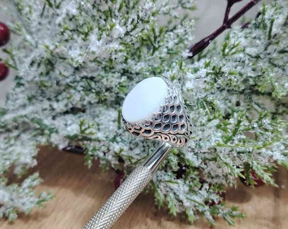 خاتم من حجر العطف الطبيعي البحري
صياغه ثقيلة وجميلة فضه عيار ٩٢٥
يوجد توصيل إلى جميع المحافظات
التواصل ع الخاص او ع الواتساب ***********
