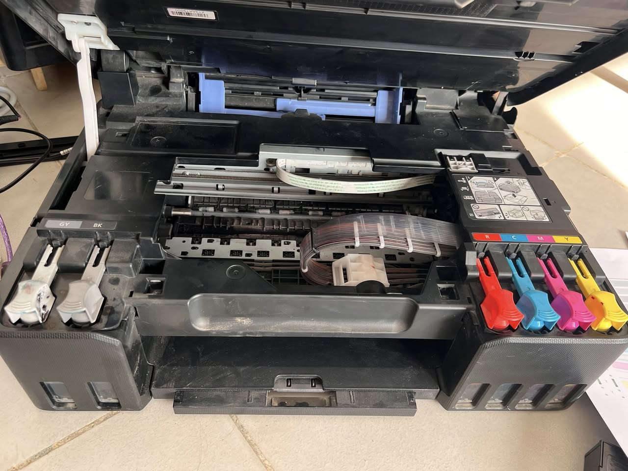 طابعه كانون G640غنيه عن التعريف 6الوان هذي صوره السعر 125


**إذا كنت صاحب هذا الإعلان وتريد حذفه لأي سبب، رجاءا أرسل رسالة إلى الدعم الفني**