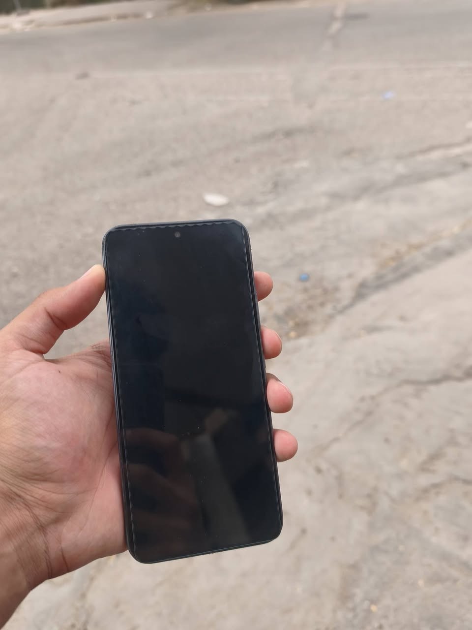 جهاز للبيع انفنكس هوت 60 برو جهاز مرتب مبدل فقط شاشة الباقي كله نظيف مال شركه سعره 130 وبي مجال بسيط 
التواصل موجود واتساب هم ***********
