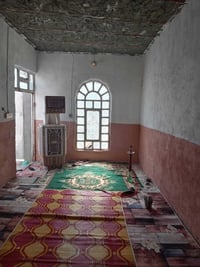 البراكية • ١٠٠م • غرفة صالة