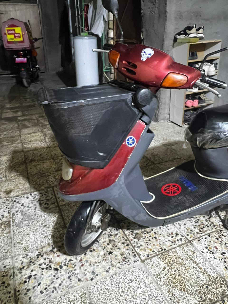 السلام عليكم دراجه للبيع نوع منغولي
محرك مامجفت الدراجه حاويه المكينه جديده
كفرات نوع الأصلي كهربائيات كلها شغله الدراجه سلف وهندر السعر 450 وبيها مجال عنواني كربلاء حي العامل ***********
