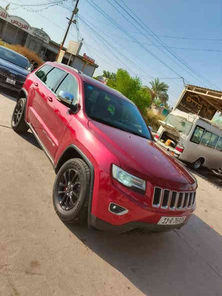 بيع او مراوس امريكي فقط جارجر او اوباما
جيب كراند شيروكي موديل 14
 فول مواصفات
 ماعدا الجنطه مو كهرباء خليجي كفاله عامه ماعدا بارد قطعه جاملغ الايسر خشم وجنطه من جوه الرقم صبغ بسبب براغي الرقم القديم
مكينه .3600
كشنات جلد 
تدفأه تبريد كشنات 
5 راكب 
تبريد قطعتين
لايت ايل اي دي مع بك لايت ال أي دي
تحكمات فول 
تشغيل واطفاء عن بعد 
مري شفط رقم بغداد مداور اول يوم
اطارات حجم.18
حساسات امامي خلفي
مواصفات معروفه 
السياره متصرف عليها ولا ربع
العنوان بغداد فلكه سلمان باك
اتصال فقط غير متواجد على الفيس 
لاني مكلف بالنشر 
السعر ٢٤٠ وبيهه مجال
الرقم الجديد الدولي هزه جديده 
اتصل على راعي السياره واتساب او رقمه
***********
