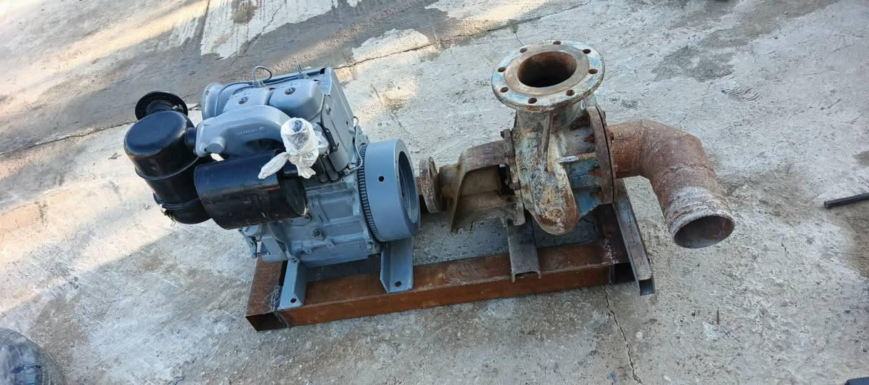 سلام عليكم  محرك دويز بستمين مجفت جديد وعل شغل  تريدة وحدة تريدة كامل خنزيرة 6×6  تريدة كهرباء الاستفسار المراسلة  والاتصال *********** عنوان ديالى كنعان
 باقي بس هل ربط كوبلن وقياسات  اليريدة اكملة ويدلل
