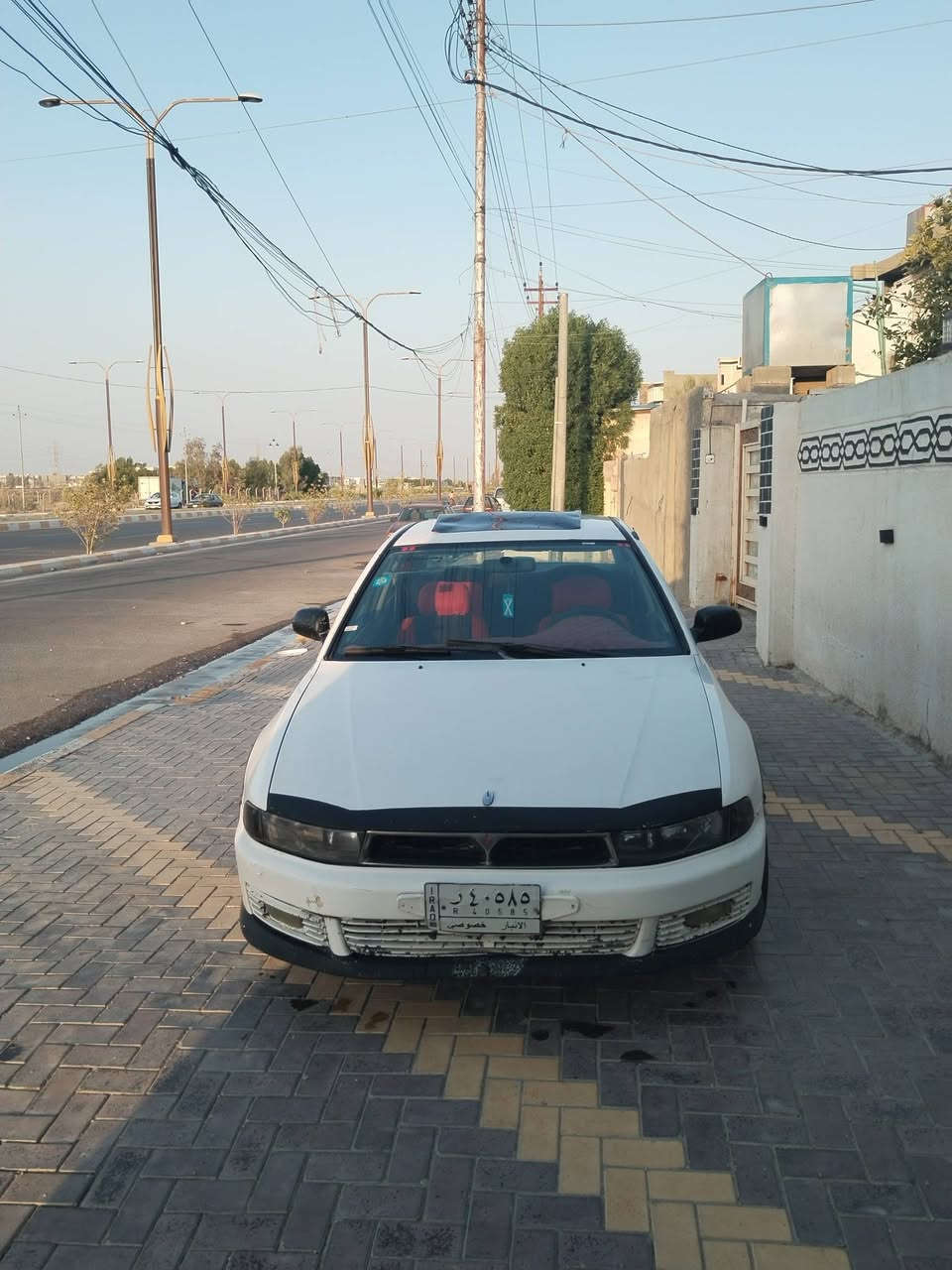 للبيع مسيبوشي موديل 2000 سياره مال جناي نضيفه محرك 2000 وكير عادي  خير من الله سياره مال عمل السعر 30 وبيها مجال مكاني الفلوجة الاستفسار هاذه رقمي *********** وبيه وتساب
