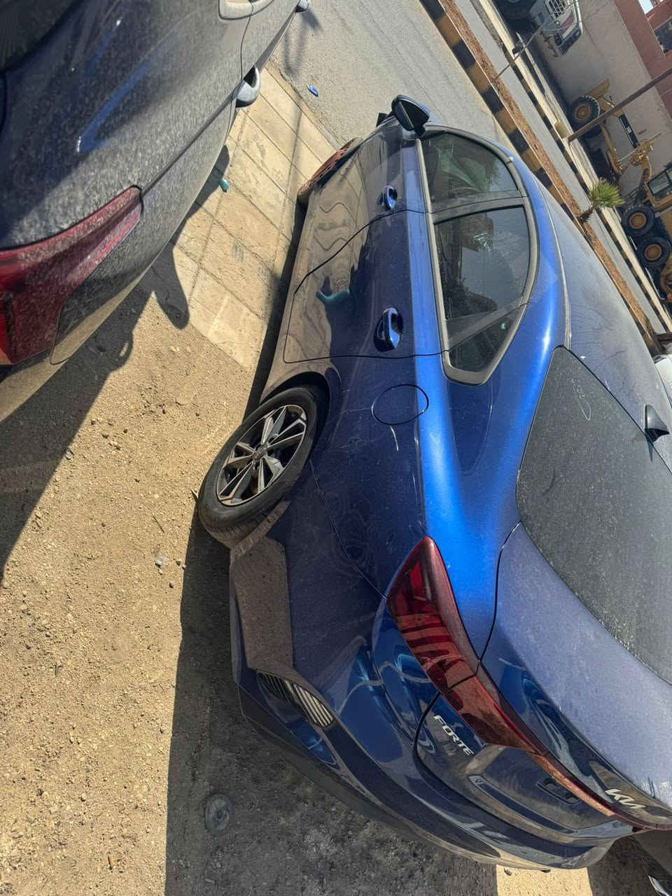 السلام عليكم ورحمة الله وبركاته
سيارة كيا فورتي موديل 2024
وارد امريكي دخول عمان
فول مواصفات ما عدا الفتحة
الحادث بالصور
داخلها جلد اسود
السعر 110 $
الهاتف ***********
