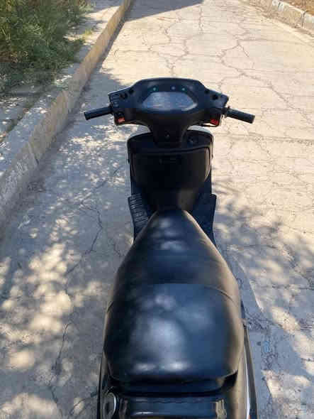 سلام عليكم دراجه فراشه للبيع السعر 275الف وبيه مجال العنوان تقاطع سبعة نيسان ***********
