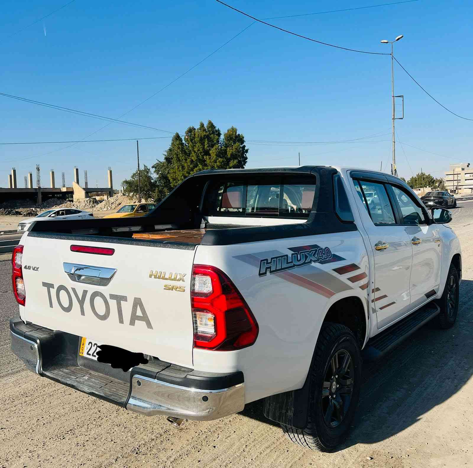 تويوتا هايلوكس 2024
V6 
مكفوله كفاله عامه
فول مواصفات - ماشيه 16 الف
المواصفات:
 + حساس أمامي وخلفي..
شاحن وايرلس +مثبت سرعة 
مانع انزلاق + كاميرا خلفية + شاشة كبيرة.
هوك أمامي 
 السعر : 385 وقابل للتفاوض
• المكان: بغداد - السيدية 
 للاستفسار: ***********
