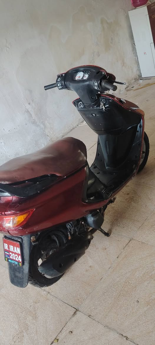 السلام عليكم فراشه نثيه كلشي بيهه  شغال مكينه مامفتوحه نعومه شلعه ومعدل خير من الله مكان ديوانيه حي الجامعه ***********
