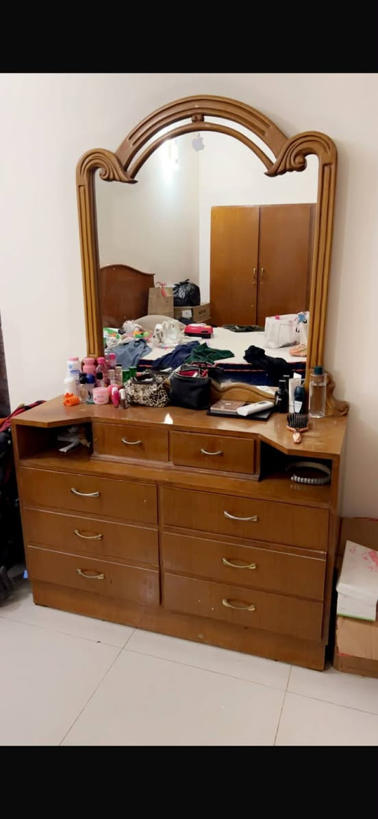 غرفة نوم للبيع مكان بغداد حي الجامعة سعر 250بيها مجال 🎀 ملاحظة اني مندوبة شعندك  غرفة نوم للبيع او غراض منزلية دزلي خاص ابيعهن الك بعمولة بسيطة بعد البيع اخذ


**إذا كنت صاحب هذا الإعلان وتريد حذفه لأي سبب، رجاءا أرسل رسالة إلى الدعم الفني**