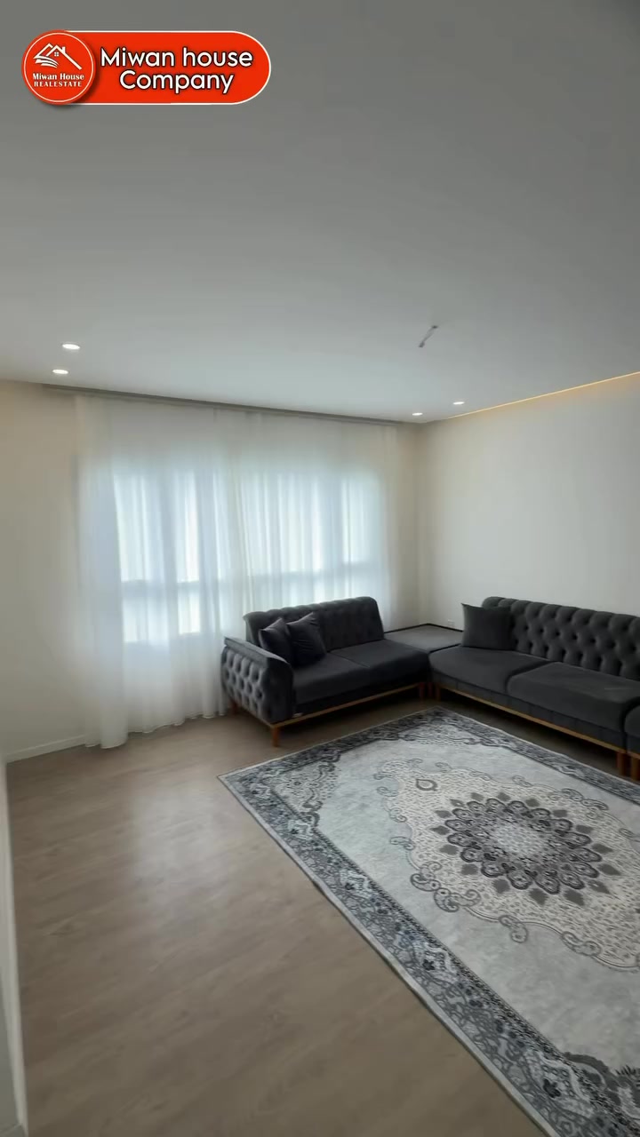 🔹شووقە بۆ فرۆشت 🔹
🔶میران ستی🔶
🔸143 مەتر🔸
🔶سێنووستی 🔶
⭕️سەقفی کناف⭕️
⭕️ سیستمی سپلێت⭕️
⭕️پارەدان (نەقد)⭕️
✅ قیبلە  و ڕۆژئاوا✅

بۆ زانیاری زیاتر کۆمێنت بکەن یاخود پەیوەندی بکەن 
❇️❇️
ناونیشان 
‎لقی 1 کۆمپانیای میوان هاوس / بەرامبەر میران سیتی

📞 ***********
📞***********

نرخی ئەم موڵکە ⬇️

https://invite.viber.com/?g2=AQA19RgVna5HuE5pVOTQBOgXUp8HfR1911gdd10ssLTmXqajokkxw1Ys650uGACX

#slemani #عقارات #شووقە #خانوو #realestate #foryou #fyp #explorar #سلێمانی#بازار
