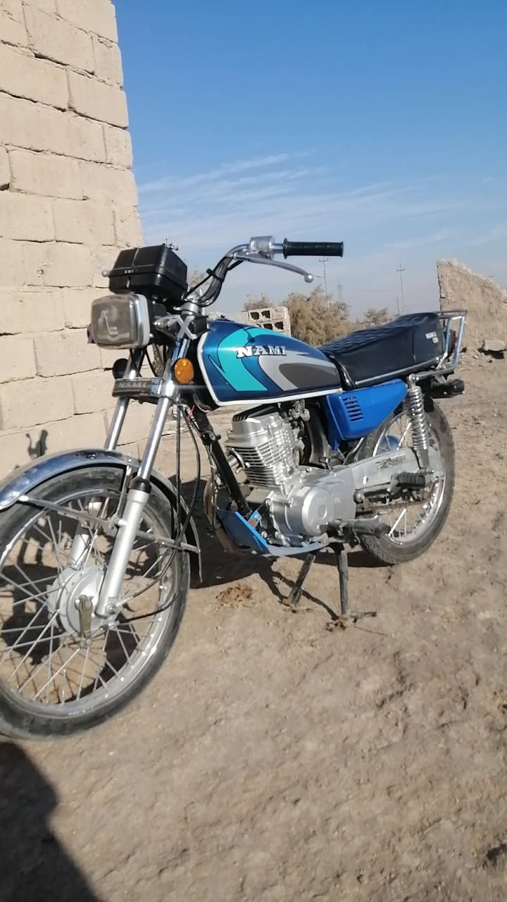 السلام عليكم دراجه للبيع ايراني موديل 23 اوراق ضايعه السعر 650 قفل ***********
