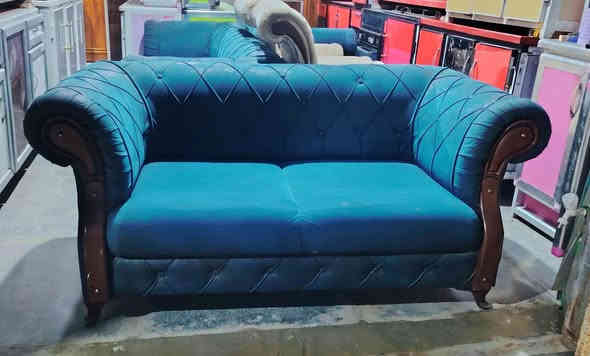 تخم ١٠ مقاعد ٥ قطع التخم نظيف جدا السعر ٣٥٠ الف العنوان البدير شارع جامع ال حجي رشيد القريشي مجاور جملة جاسم البولاني
***********
***********
