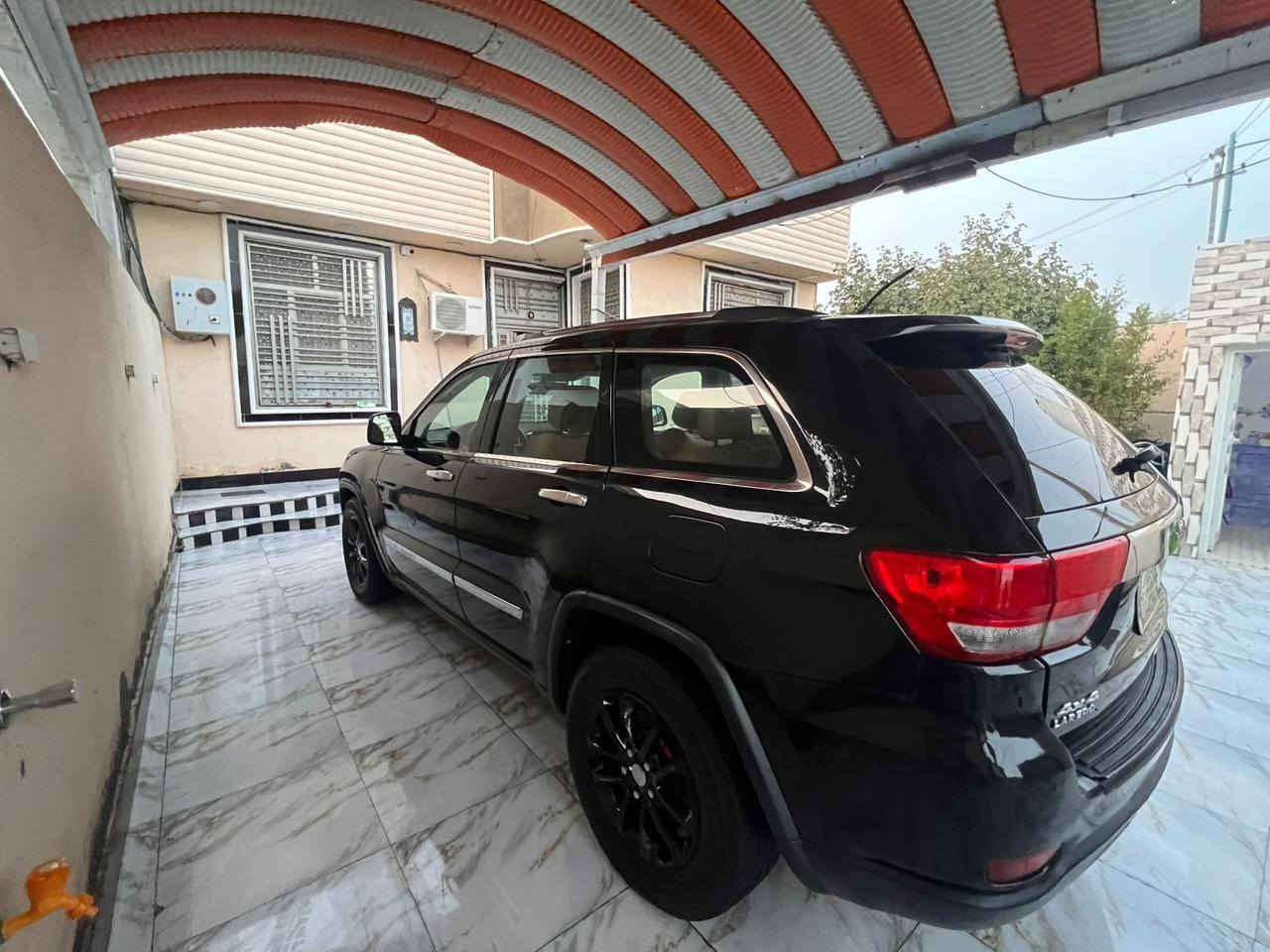 السلام عليكم
جيب موديل 2012 ماشيه 66 ألف رقم ذي قار تحويل مباشر سنويه لحد 27سياره كفاله عامه كير مكينه حداديه كهربائيات تخم تاير كلشي جاهز تبريد تدفه وضع شركه سياره محرك 6سلندر كفاله عامه من الصبغ والبارد والتكحيل شرط الفحص وسونار 
السعر 170وبيه مجال ترهم مراوس 
المكان الناصريه ***********
