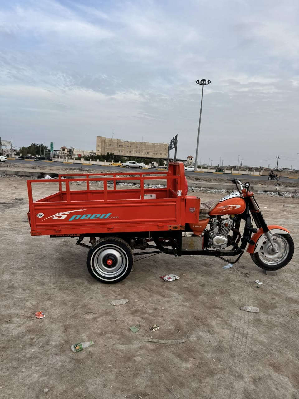 له السلام عليكم شباب ستوته امتيار تعمير كله جديد مديل 2016 السعر 1700 العنوان الموفقيه الشراي يخابر ***********
