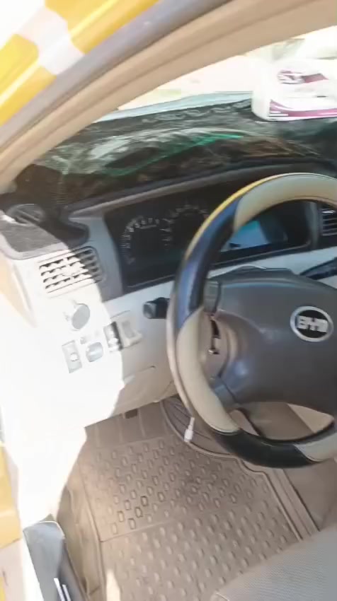 سلام عليكم    مكلف بنشر  السعر 50 وبيه مجال     هاذه رقم صاحبه‏‪***********‬‏
