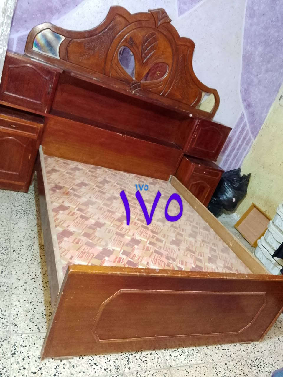 للبيع ...الي يريد يشتري يعامل بالمعقول ويدلل .....للاتصال***********
