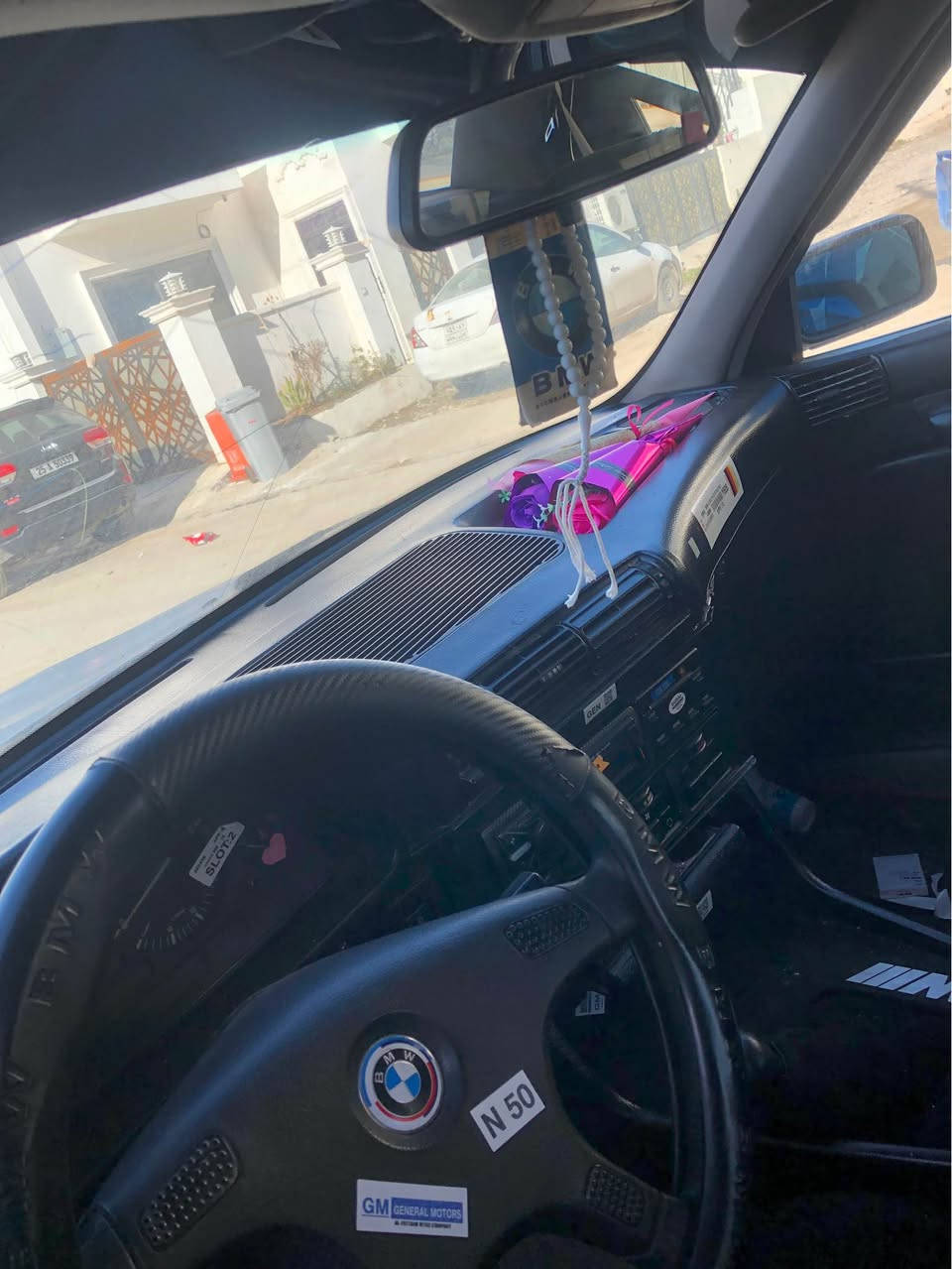 سەلام و علیکم
BMW535i
رەقەمو هەزەو سەنەوی تازەیە تا ٢٠٢٧ بەناو خومەوەیە 

مودیل ٩٢✅

تحویل وکالە بەشەرت✅

گیرو مەکینەی تازەیە ناو باکەت✅

قفل مەرکەزیە✅

لایت دەبل عەدەسە و زینون و ئەلقە✅

تەبرید گەرم ساردی بەس رادیتەری ئەویت✅

کوشن تازە✅

چوار ویلی ٩٥ تازە✅

سڵاید✅

ئاوینە کارەبا✅

گیچ ٢٦٠✅

دەعامی M✅

هوکی بیلادی کارەبای✅

٢ جام کارەبای✅

سعری ٥٥ وەرەوە و مەجال گورینەوەش ئەکەم
رەقەم تلفون *********** كركوك, العراق
